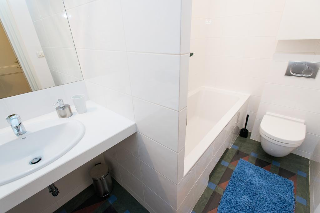 Style4Rent Sunny Old Town Apartments Krakow Room photo